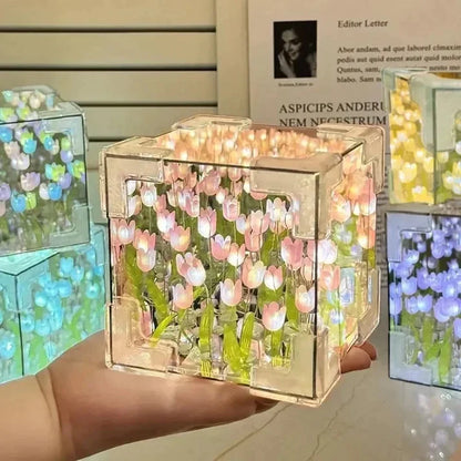 Cube Tulip Lamp
